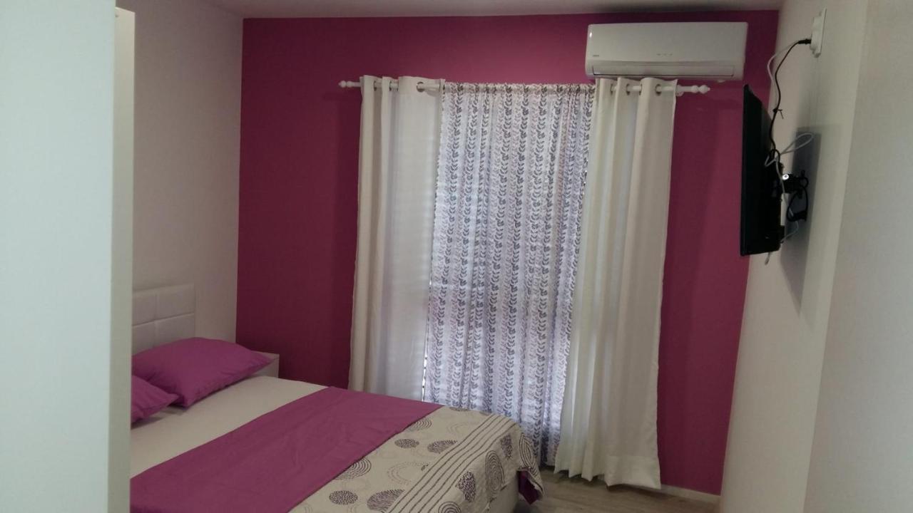 Apartmani Slavica Макарска Экстерьер фото